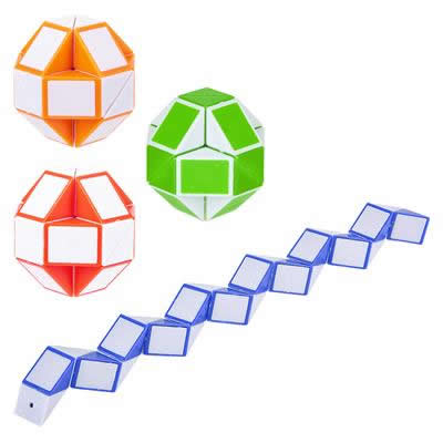 Twisting and Fold 1.5in Cubes