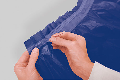 True Blue Plastic 21ft x 29in Tableskirt